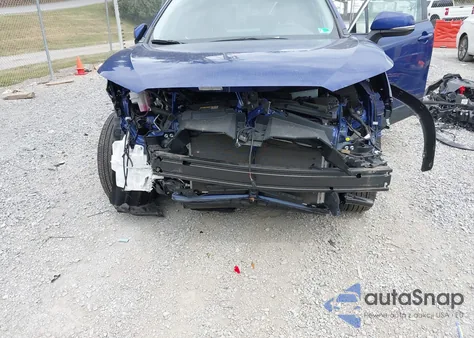 2023 Toyota Corolla Cross Xle from USA, damaged, VIN 7MUDAABG3PV052752